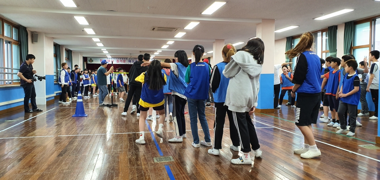 링고게임 하는 모습