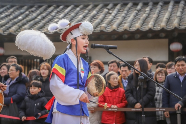 비나리(사진제공 한국민속촌)