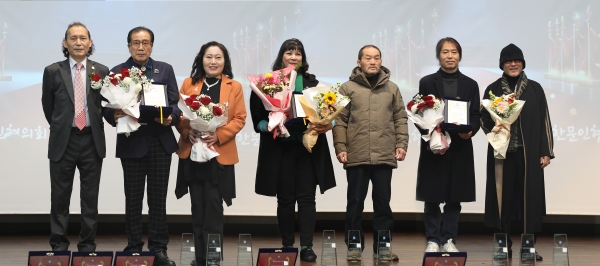 신인문학상 정재림 시인 김수진 시인 유보상 시인