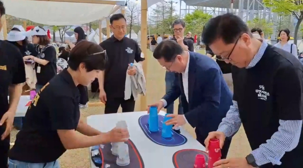 체험부스 이장우 시장님